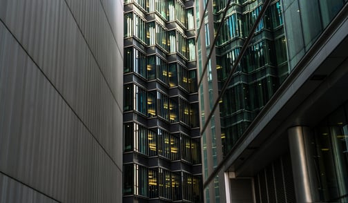 UK Office Market Recovery: Commercial Property Yield Compression